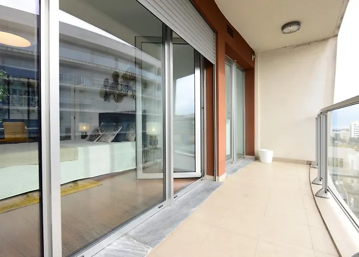 Apartment New Loft With Swimming Pool At Parque Nacoes!