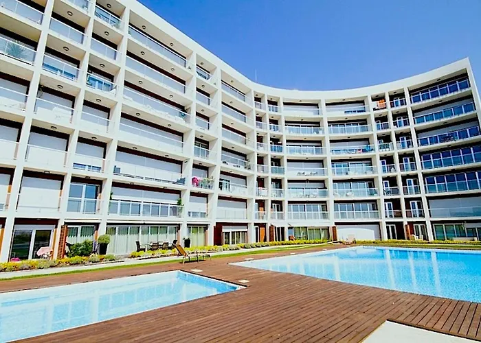 Apartment New Loft With Swimming Pool At Parque Nacoes!